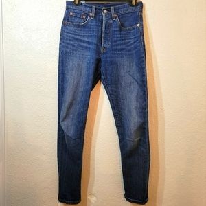 501 Womens levis button fly